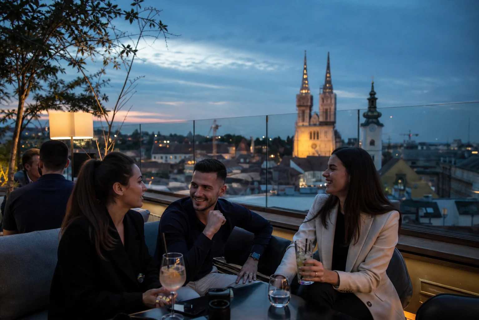 Fotografija za temu rooftop bar Hrvatska